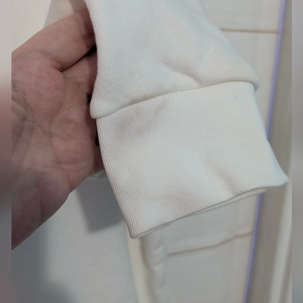 Adidas Off  White and Black Logo Sweatshirt Size XL - Picture 4 of 8